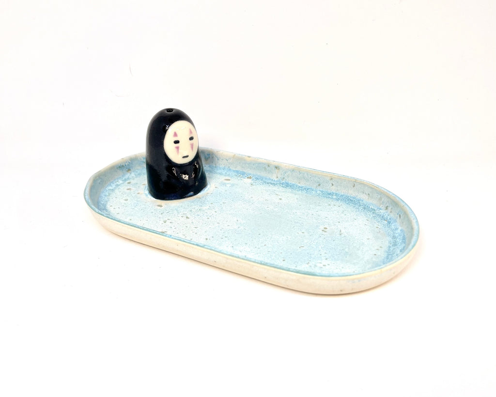 Relaxed your lecture time with ceramic Noface incense holder/ ring dish make you